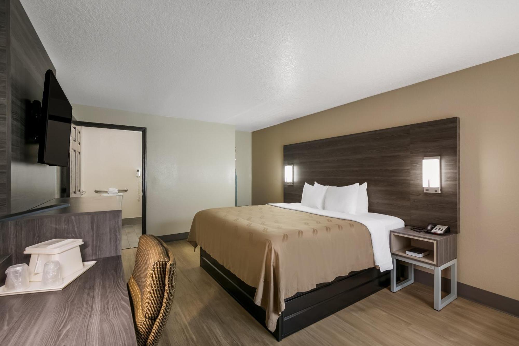 Quality Inn Commerce At I-85 Экстерьер фото