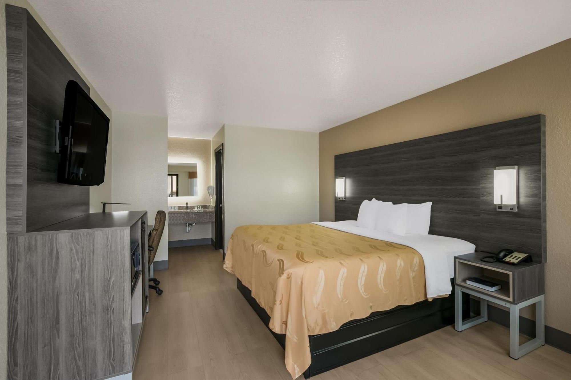 Quality Inn Commerce At I-85 Экстерьер фото
